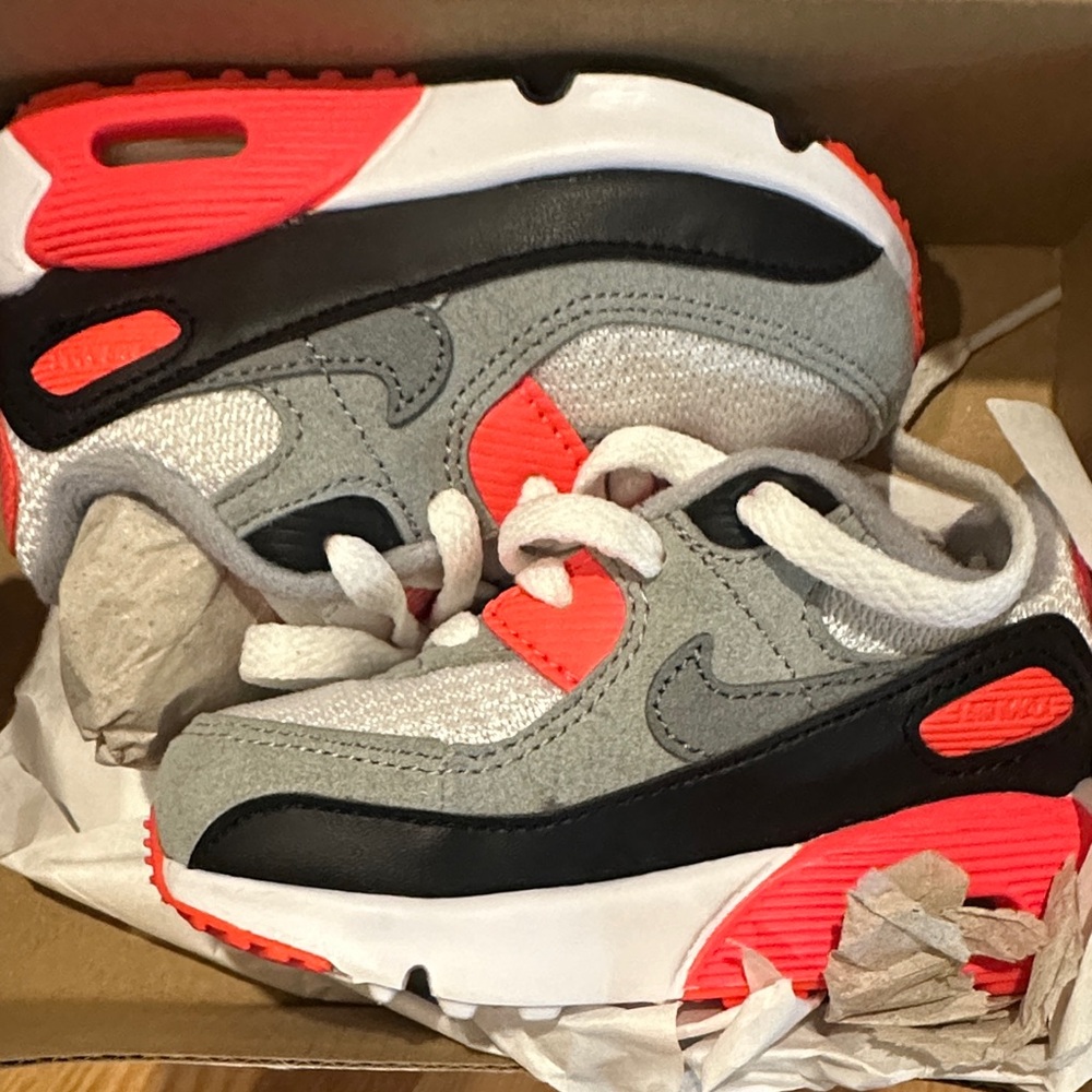 Nike Kids Air Max 90s infrared